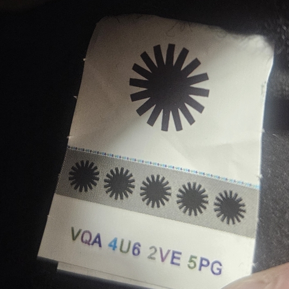 UGG Greda Waterproof Duck Boot: BLACK: NIB: SZ 6 - Picture 8 of 9